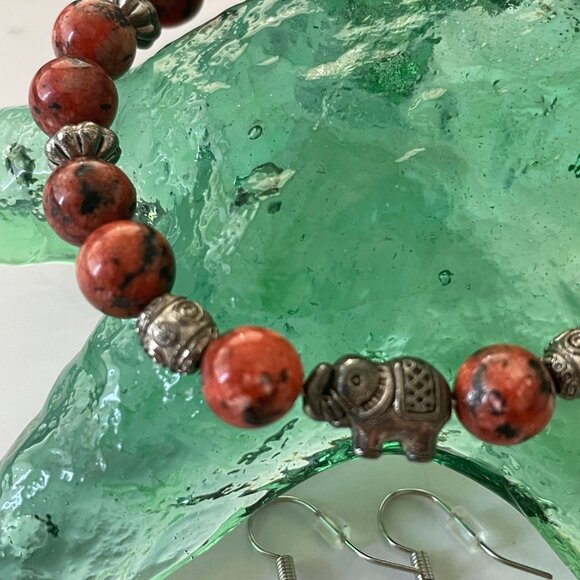 Red Jasper Gemstone Elephant Bracelet and Pierced Earring Set - Picture 3 of 5